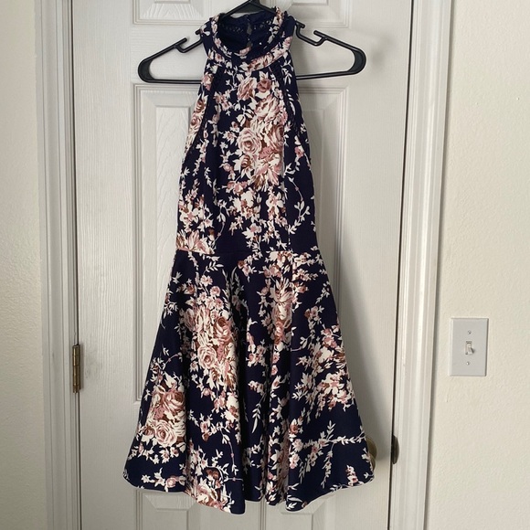 B. Darlin Floral Dress size 5/6 - Picture 1 of 11
